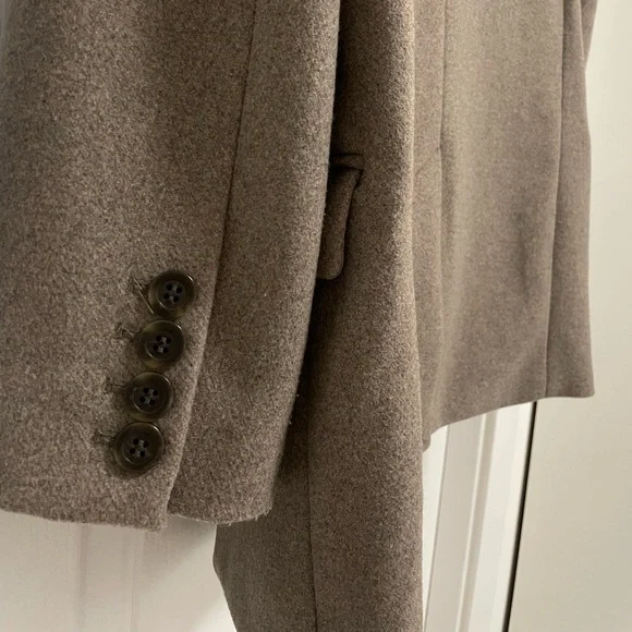 H&M Jacket - Picture 6 of 6